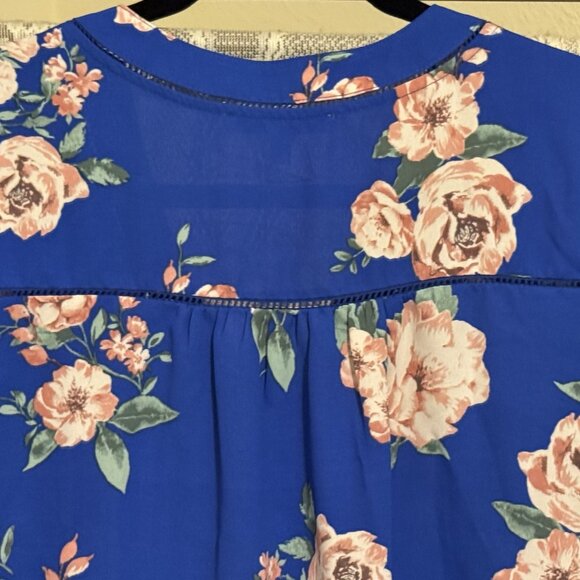 Set for Spring - Picture 7 of 11